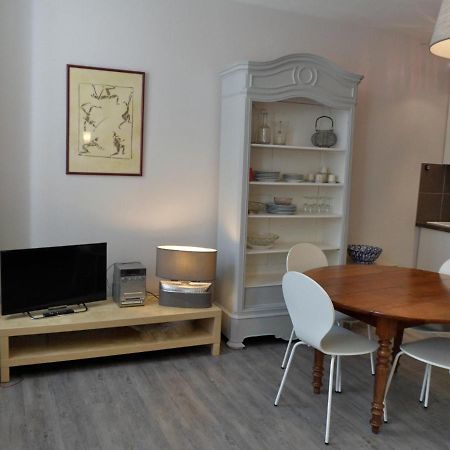 Cosy Flat Market Lejlighed La Rochelle  Eksteriør billede