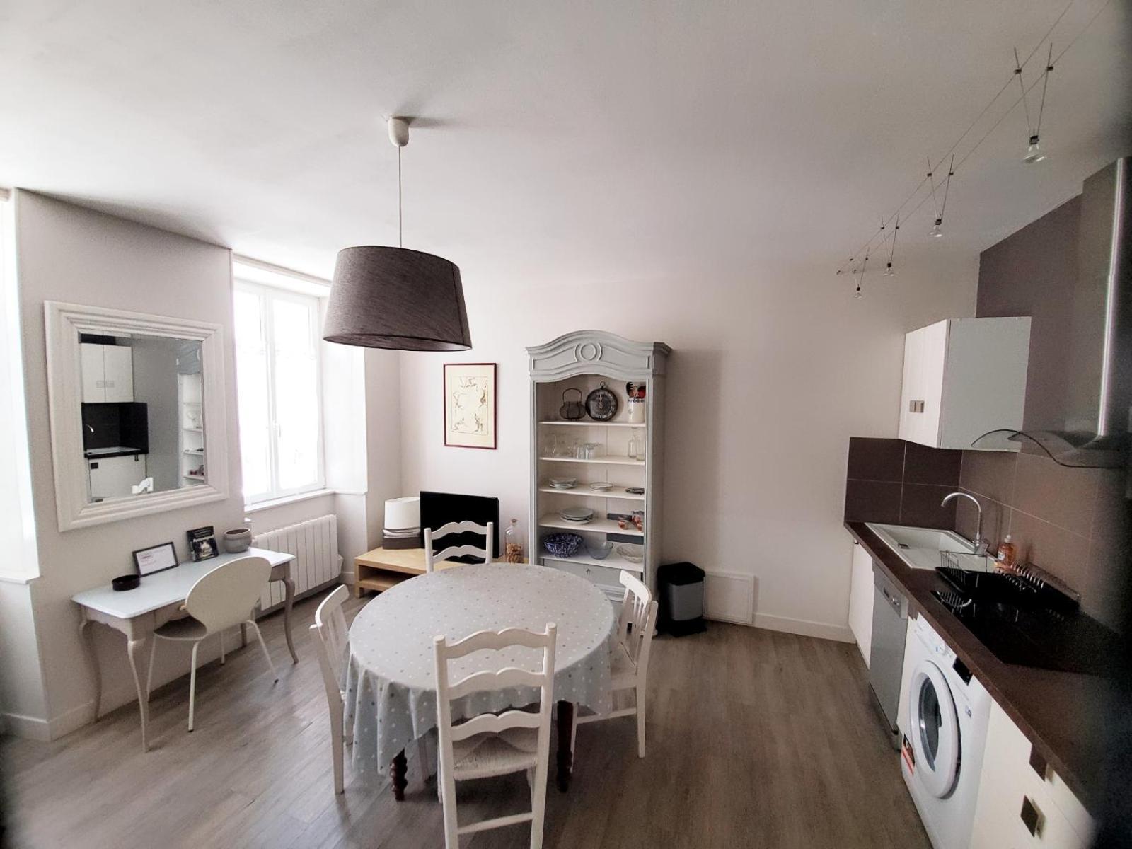 Cosy Flat Market Lejlighed La Rochelle  Eksteriør billede